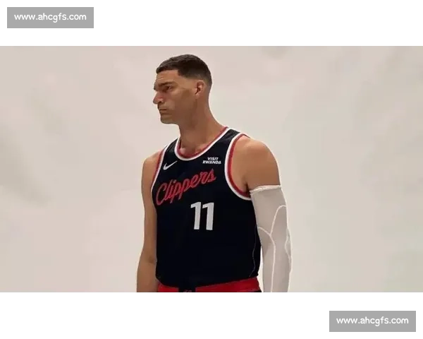 快船两年 1800 万签大洛获 A 级评级：空间护框双升级，冲冠最后拼图到位